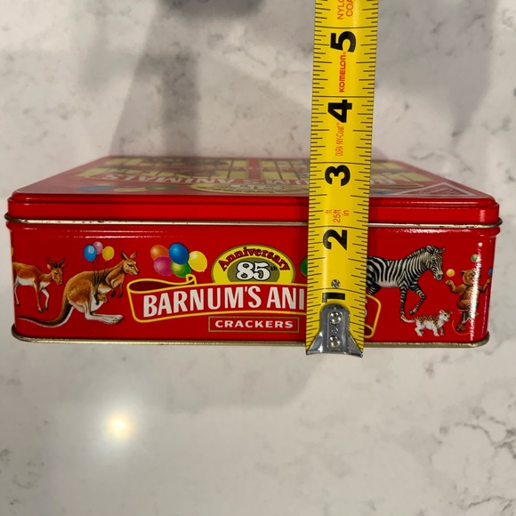 Vintage Barnum's Animals Crackers Tin Set - Picture 5 of 16